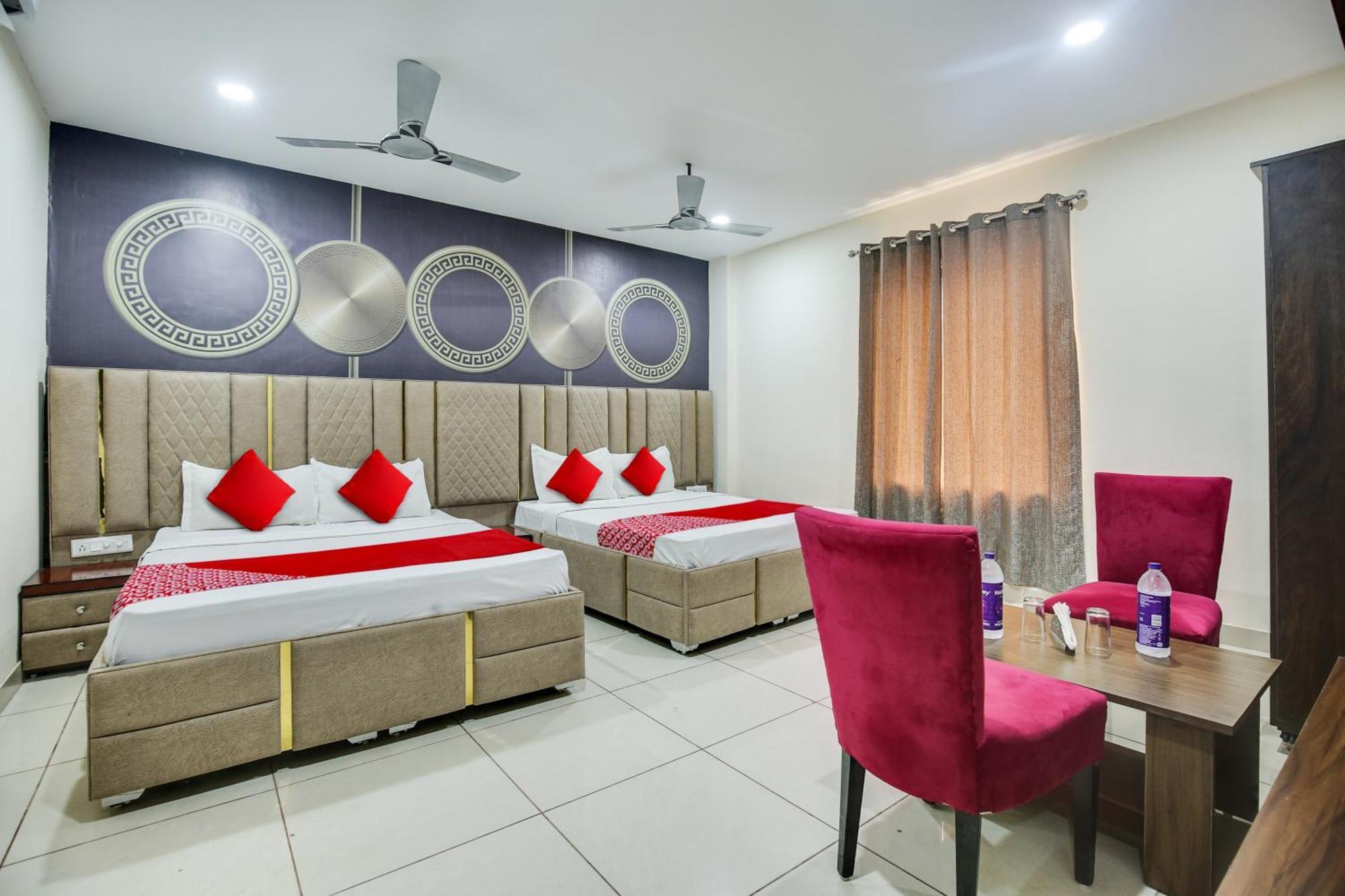 Oyo King Residency Hotel Ludhiana Exterior photo